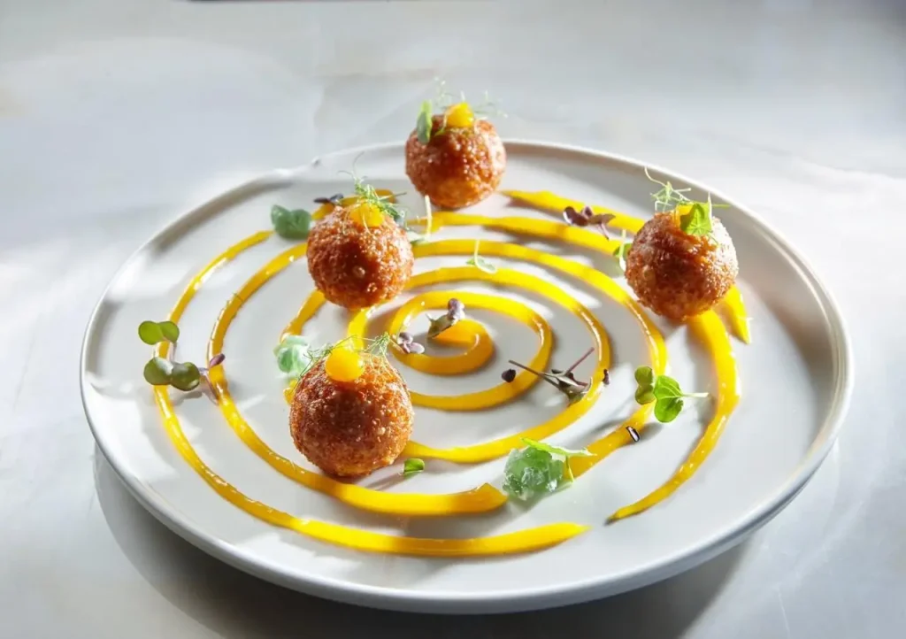 COSMOS Restaurant