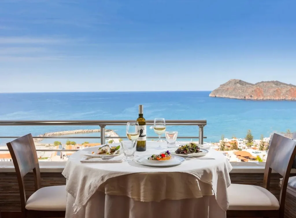 COSMOS Restaurant